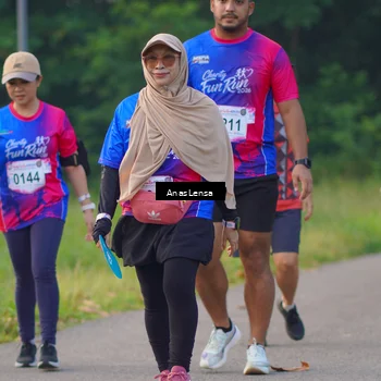 Runner Photo 8145105
