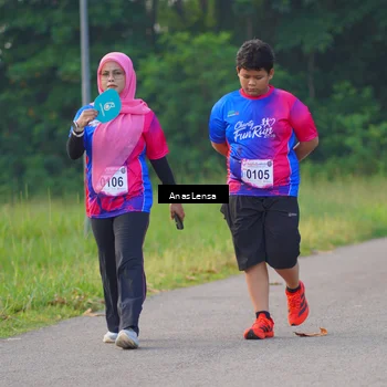 Runner Photo 8145149