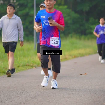 Runner Photo 8145175