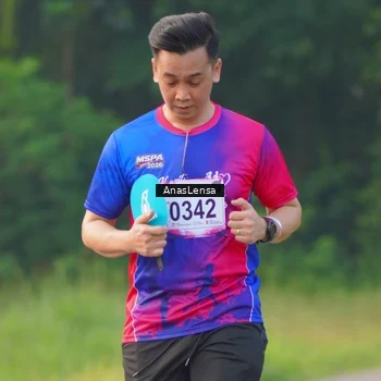 Runner Photo 8145219