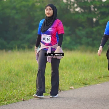 Runner Photo 8145277