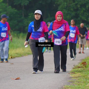 Runner Photo 8145307