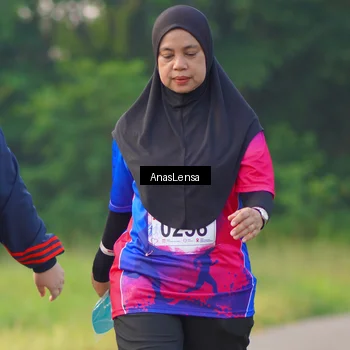 Runner Photo 8145308