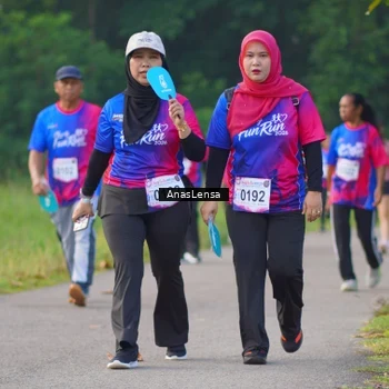 Runner Photo 8145313