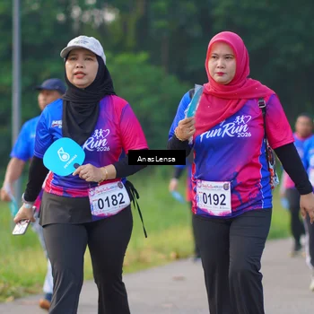 Runner Photo 8145332