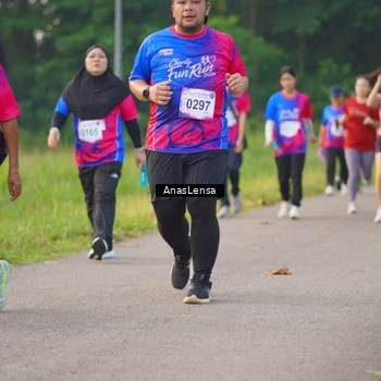 Runner Photo 8145344