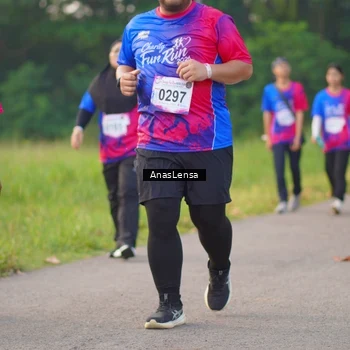 Runner Photo 8145355