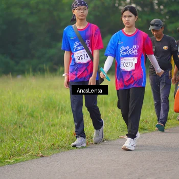 Runner Photo 8145372