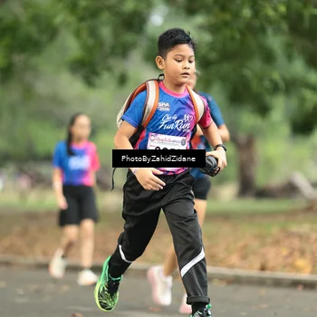 Runner Photo 8147442