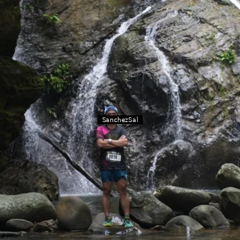 Runner Photo 8147544