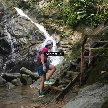 Runner Photo 8147556