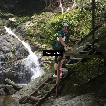 Runner Photo 8147572