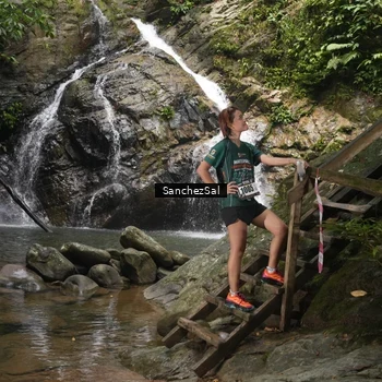 Runner Photo 8147617