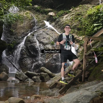 Runner Photo 8147635