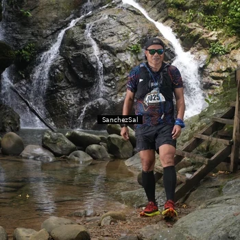 Runner Photo 8147690