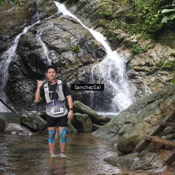 Runner Photo 8147857