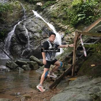 Runner Photo 8147859