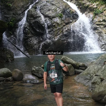 Runner Photo 8147940