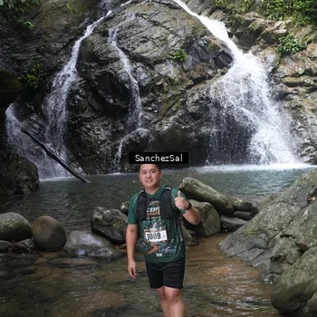 Runner Photo 8147941
