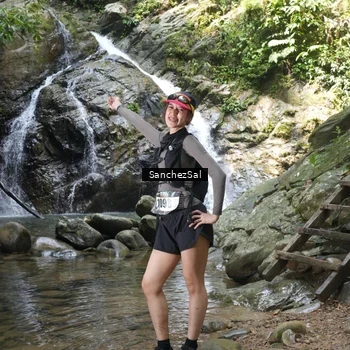 Runner Photo 8148020