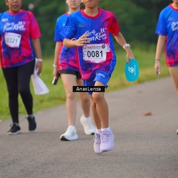 Runner Photo 8148065
