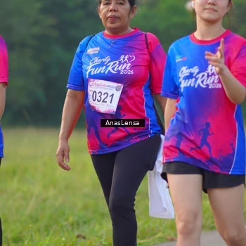 Runner Photo 8148073