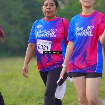 Runner Photo 8148080