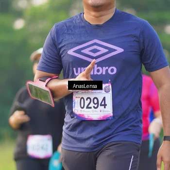 Runner Photo 8148081
