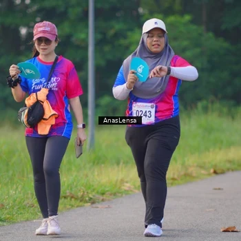Runner Photo 8148112
