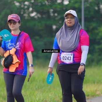 Runner Photo 8148113