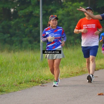 Runner Photo 8148123
