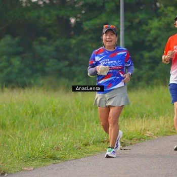 Runner Photo 8148127