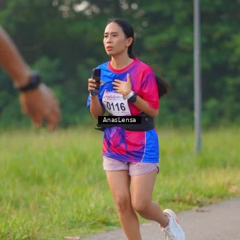 Runner Photo 8148139