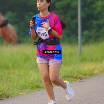 Runner Photo 8148140