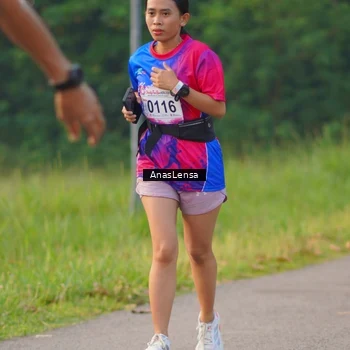 Runner Photo 8148142