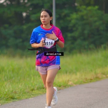 Runner Photo 8148149