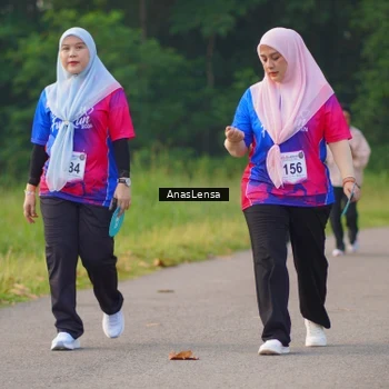 Runner Photo 8148154