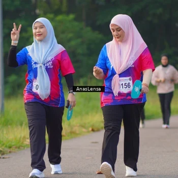 Runner Photo 8148159