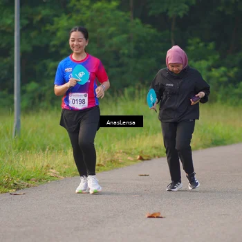Runner Photo 8148210
