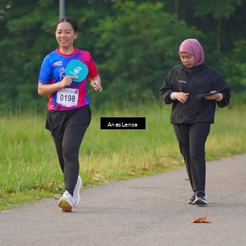 Runner Photo 8148216