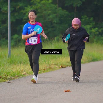 Runner Photo 8148219