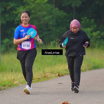 Runner Photo 8148222
