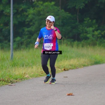 Runner Photo 8148235
