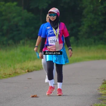 Runner Photo 8148255