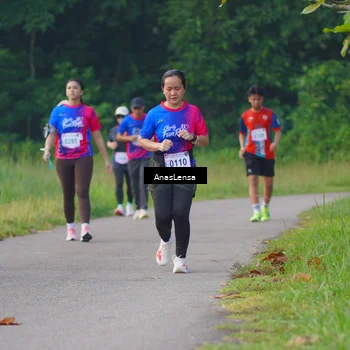 Runner Photo 8148281