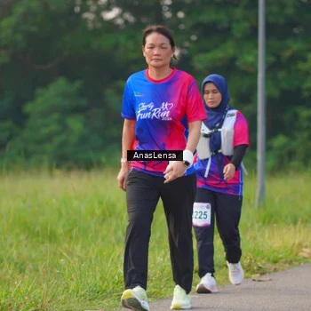 Runner Photo 8148293