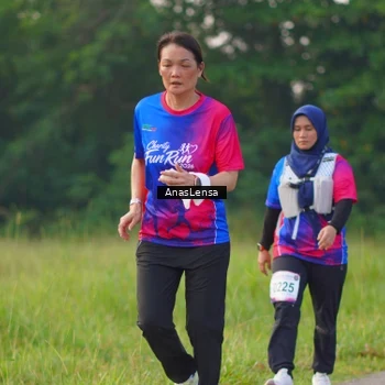Runner Photo 8148300