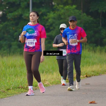 Runner Photo 8148311