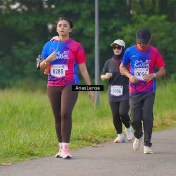 Runner Photo 8148317