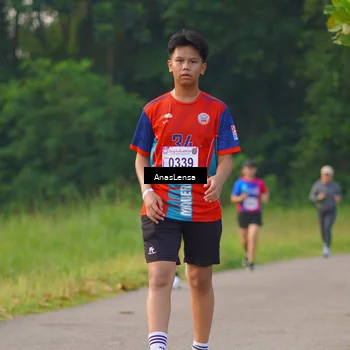 Runner Photo 8148321